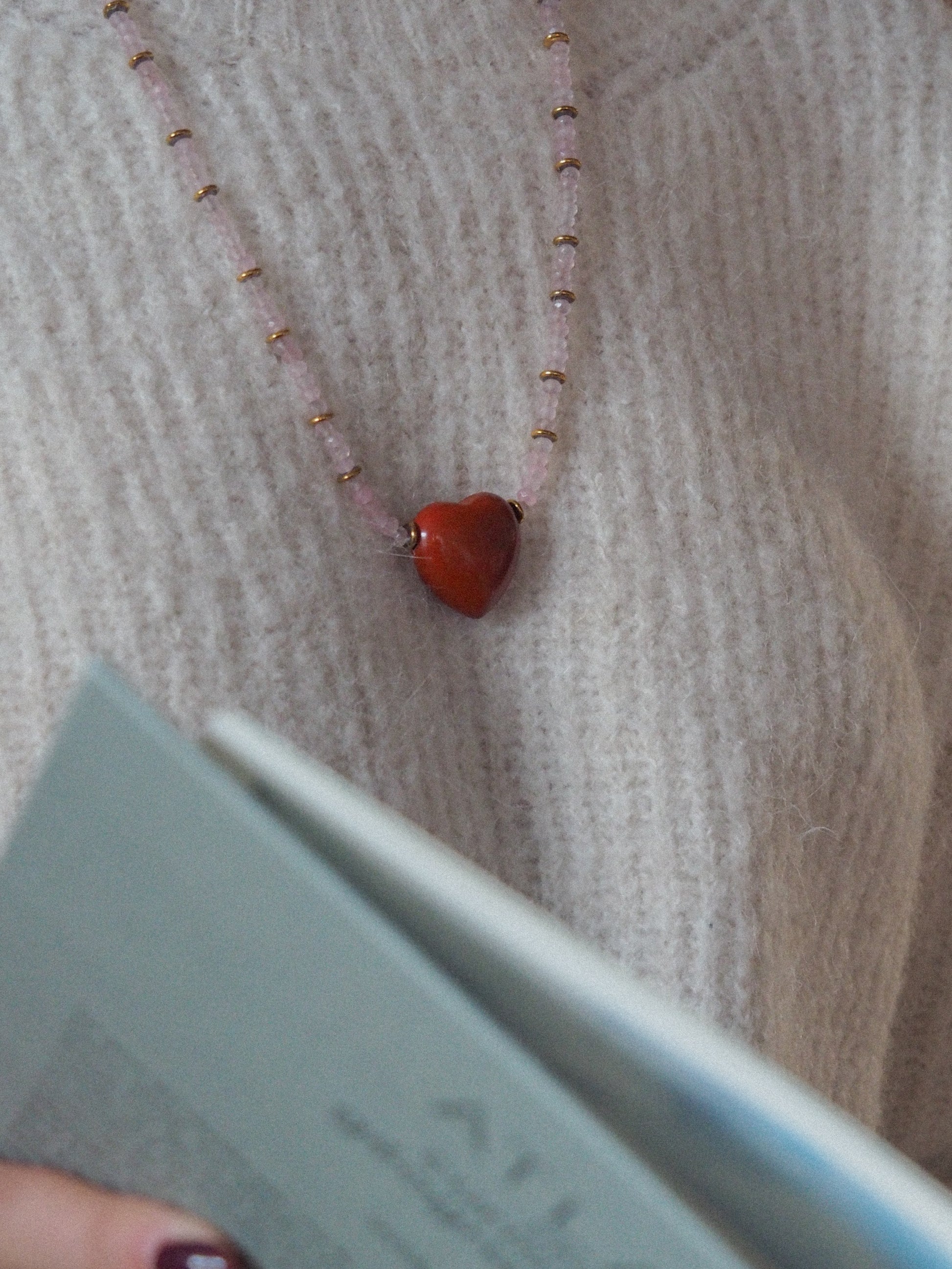 Collier Émoi rouge | Sautoir à pendentif cœur en jaspe rouge