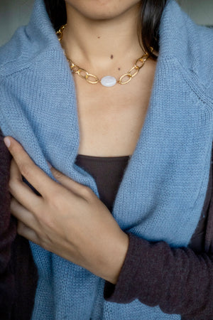 Collier Grand Trianon rose clair