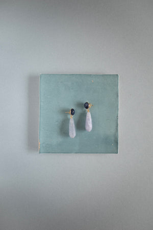 Boucles d’oreilles Sève bleue | Pendantes en pierre naturelle goutte bleue