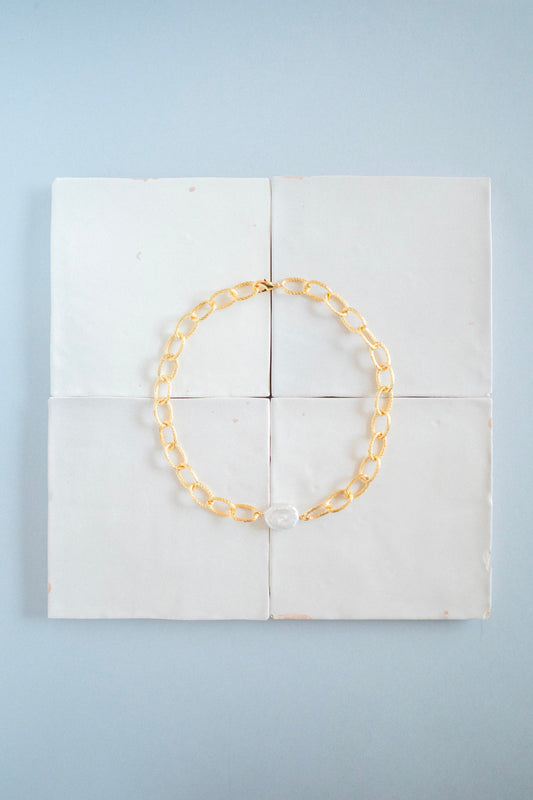 White Grand Trianon Necklace