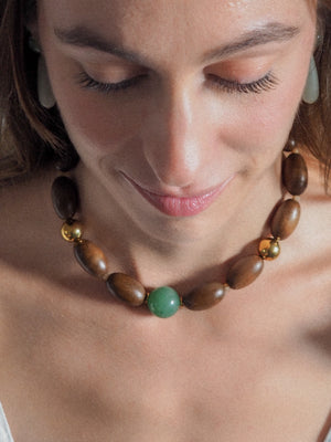 Collier Orée | Ras de cou organique et moderne en bois