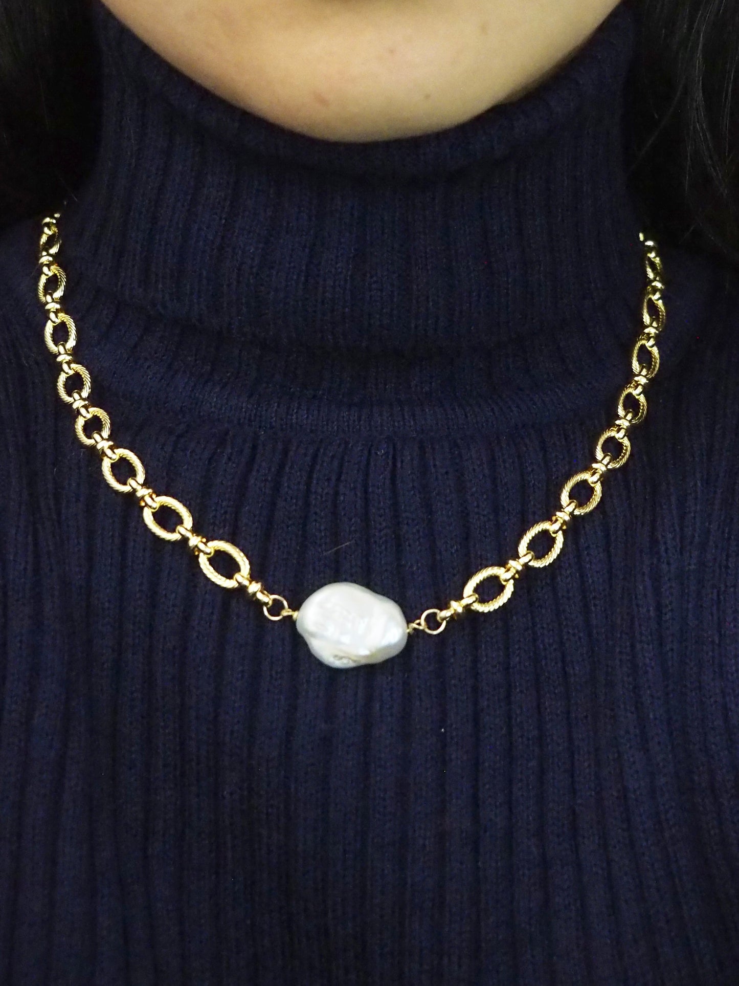 Petit Trianon necklace - white