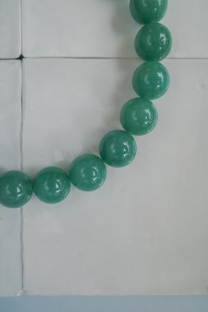 Collier Cosmos Aventurine | Ras de cou de perles sphères vertes