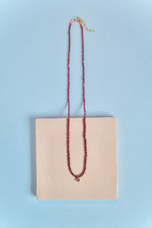 Aurore necklace, burgundy